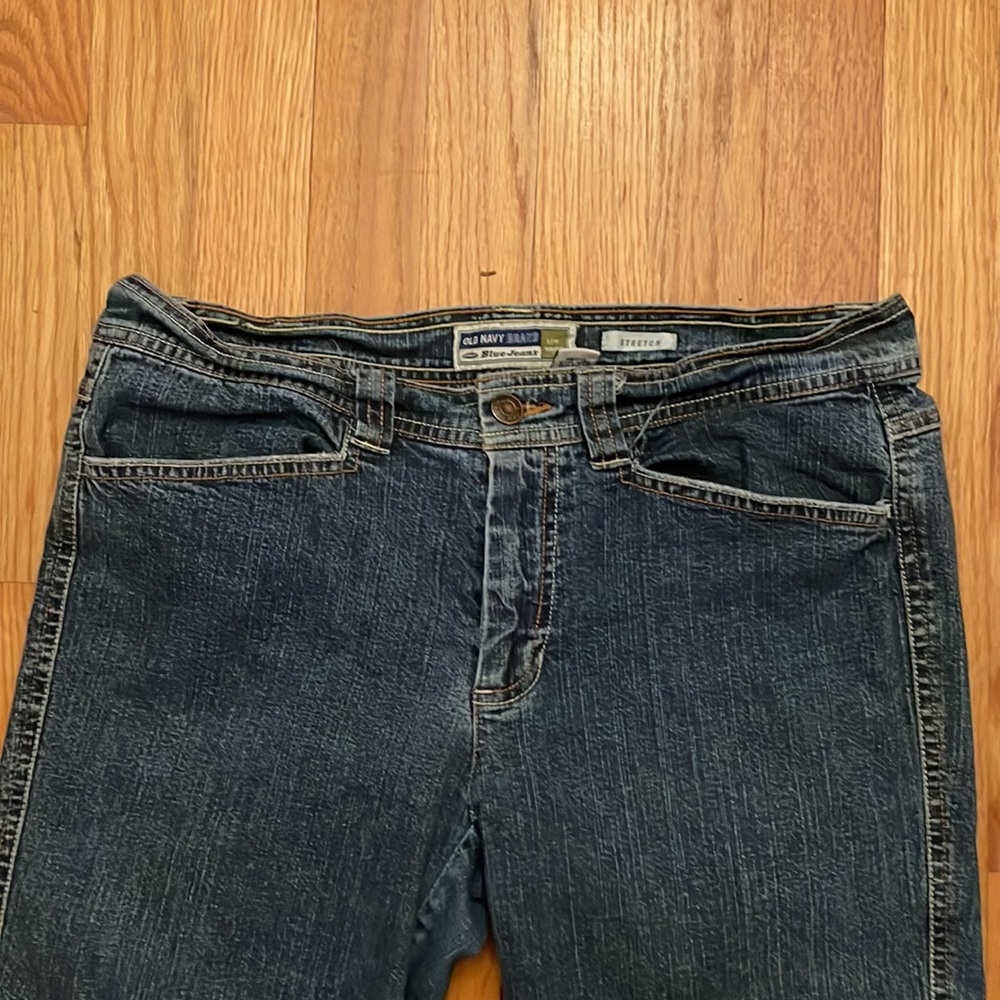 Last Chance! Old Navy Cropped Stretch Jeans, low waist - Picture 2 of 7